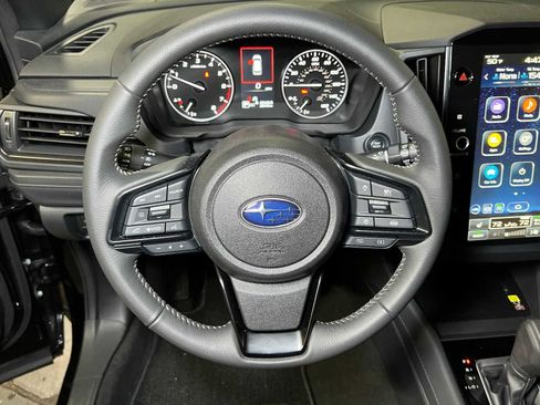 Used 2025 Subaru Forester Premium image 26