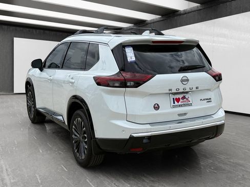 New 2026 Nissan Rogue Platinum w/ Platinum Premium Package AWD/4WD image 3