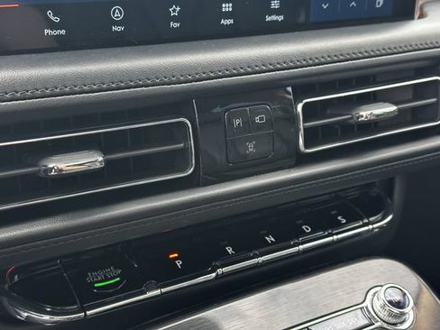 Certified 2023 Lincoln Nautilus Reserve AWD/4WD image 23