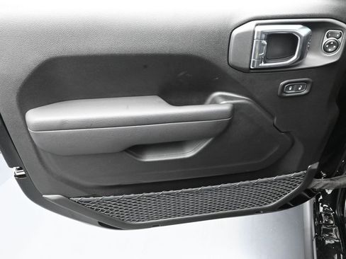 New 2025 Jeep Wrangler Unlimited Sport S 4xe AWD/4WD image 9