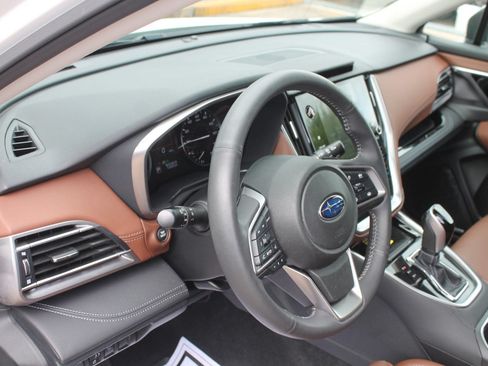 Used 2025 Subaru Outback Touring XT w/ Tech Package 3 AWD/4WD image 16