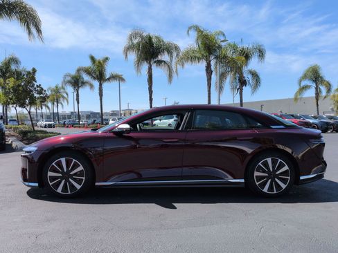 Used 2024 Lucid Air Grand Touring AWD/4WD image 7