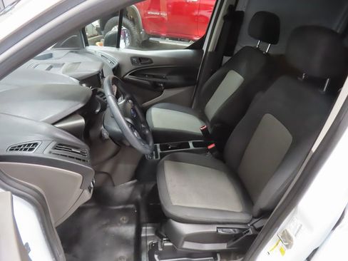 Used 2019 Ford Transit Connect XL image 24