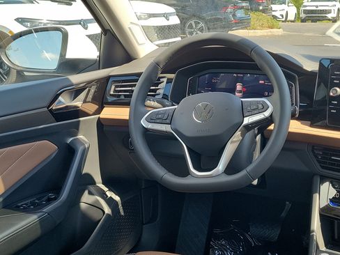 New 2026 Volkswagen Jetta SEL FWD image 3