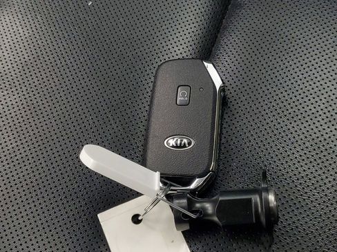 Used 2021 Kia Telluride S AWD/4WD image 26