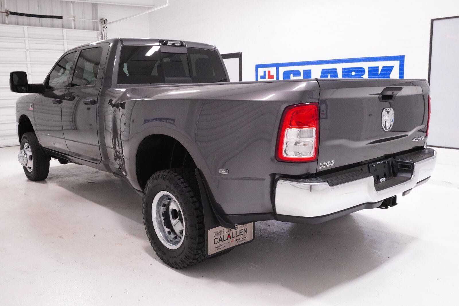 Used 2023 RAM 3500 Tradesman AWD/4WD image 32