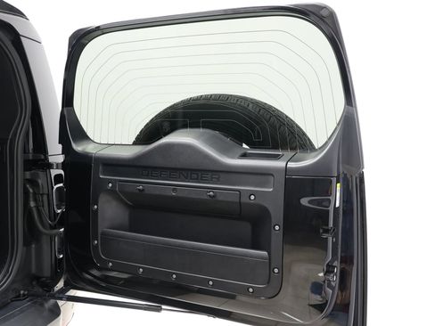 Used 2023 Land Rover Defender 110 Carpathian Edition image 56