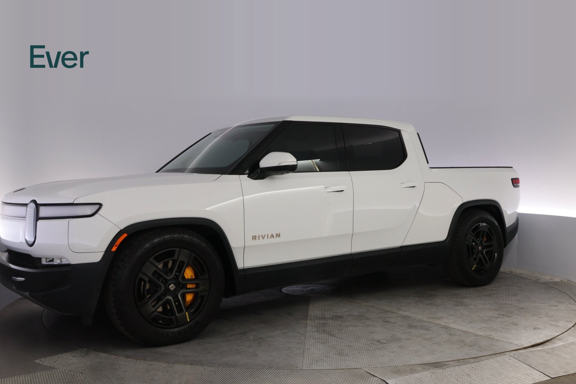 Used 2023 Rivian R1T Adventure Quad AWD/4WD image 18