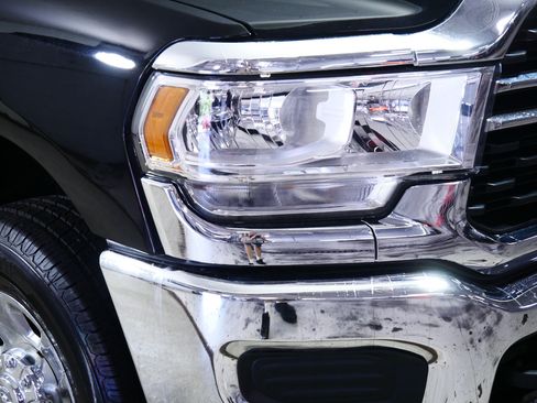 Used 2024 RAM 2500 Tradesman w/ Safety Group AWD/4WD image 16