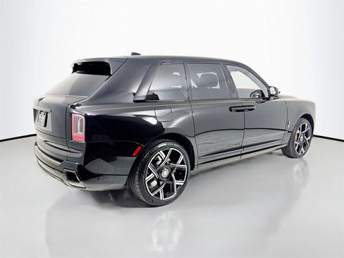 Certified 2026 Rolls-Royce Cullinan Black Badge AWD/4WD image 6