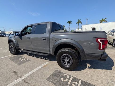 Used 2020 Ford F150 Raptor w/ Equipment Group 802A Luxury image 10