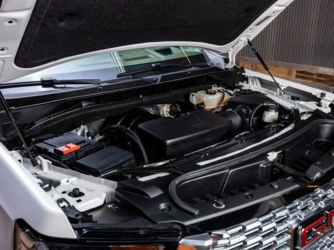 Used 2022 GMC Yukon XL Denali w/ Max Trailering Package image 42