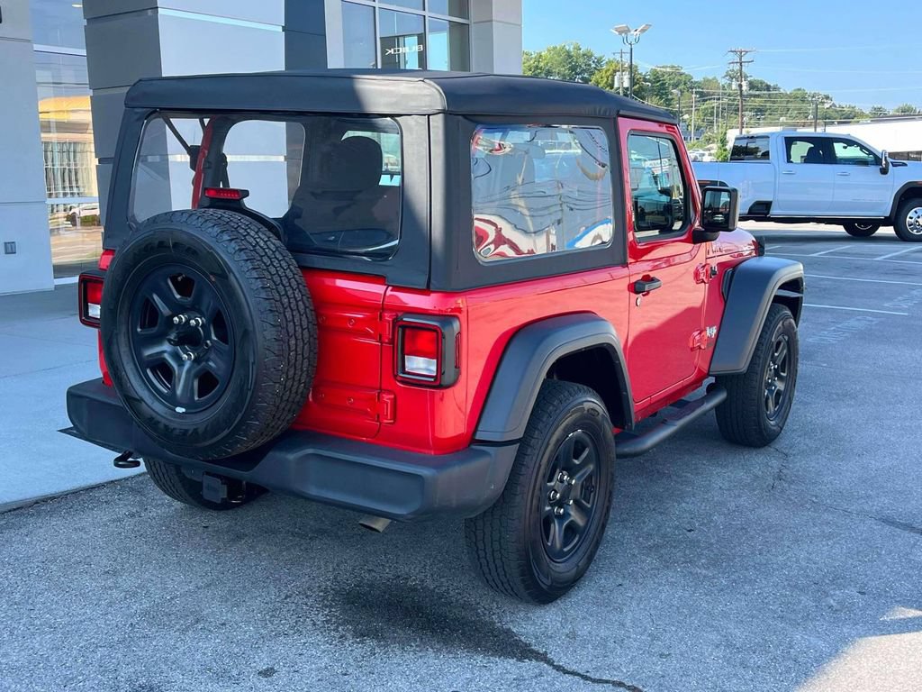 Used 2020 Jeep Wrangler Sport AWD/4WD image 3