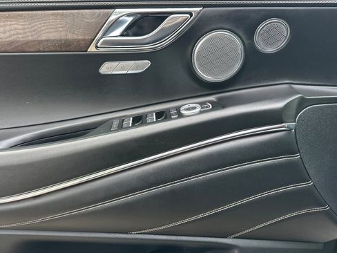 Used 2023 Genesis GV80 3.5T Advanced + w/ Cargo Package image 12