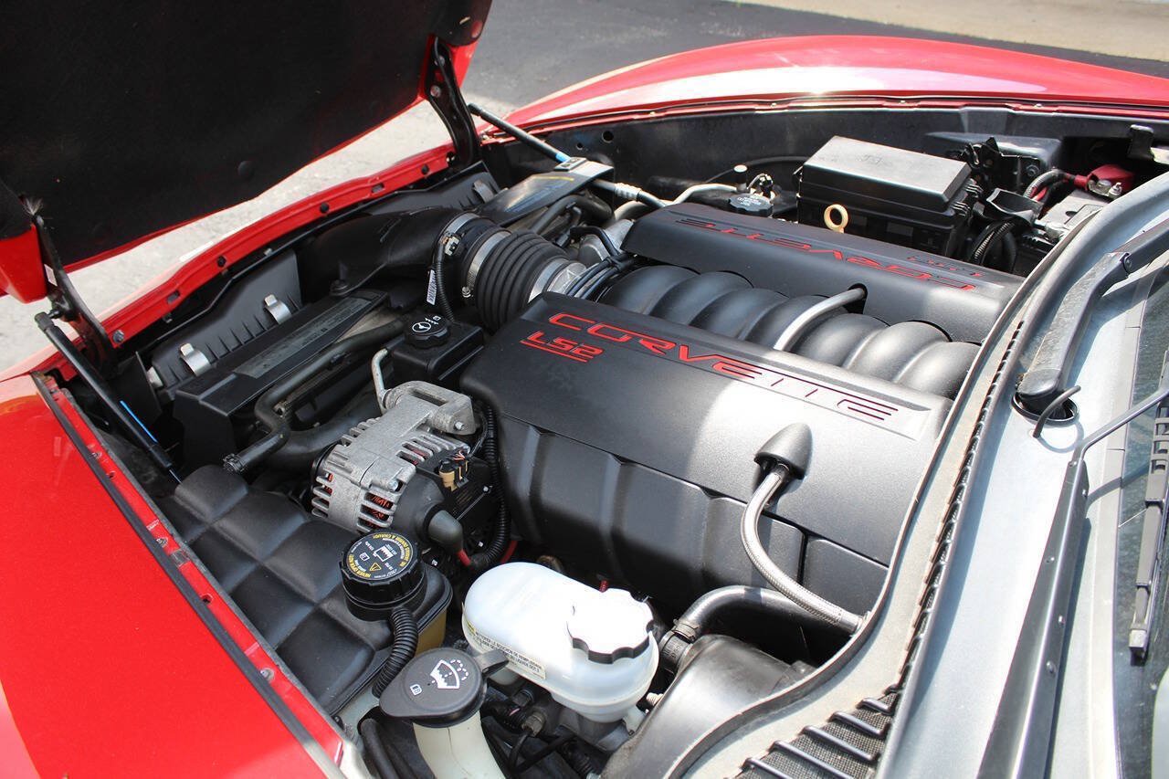 Used 2005 Chevrolet Corvette Convertible w/ Preferred Equipment Group RWD image 22