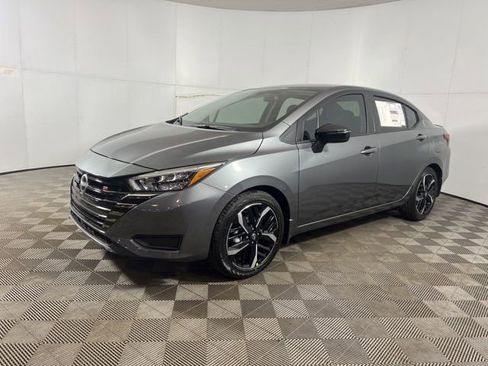 New 2025 Nissan Versa SR w/ Trunk Package FWD image 1