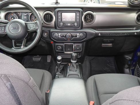 Used 2019 Jeep Wrangler Unlimited Sport AWD/4WD image 10