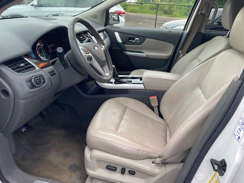 Used 2013 Ford Edge Limited FWD image 12
