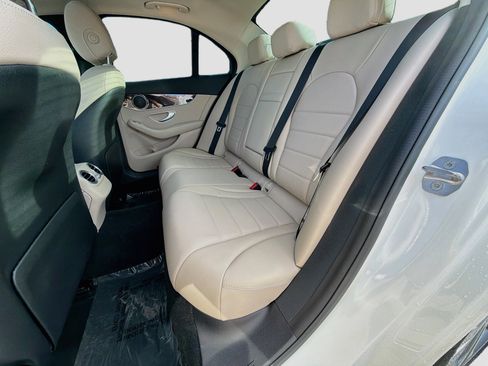 Used 2019 Mercedes-Benz C 300 Sedan image 20