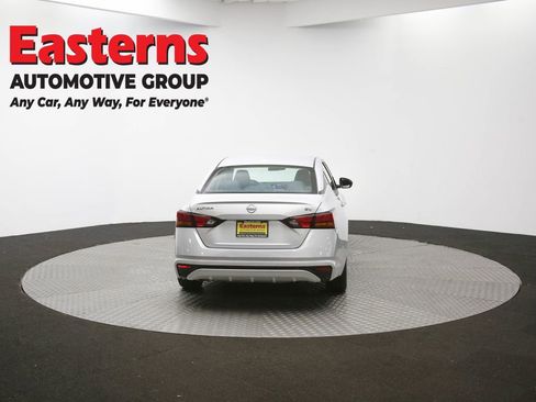 Used 2024 Nissan Altima 2.5 SV image 35