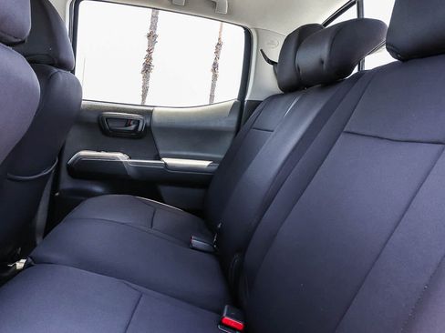 Used 2019 Toyota Tacoma SR5 RWD image 25
