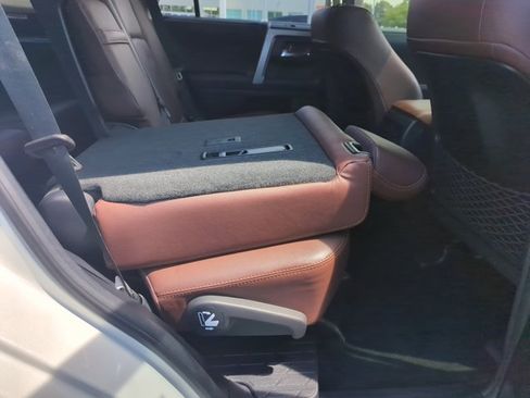 Used 2023 Toyota 4Runner Limited AWD/4WD image 24