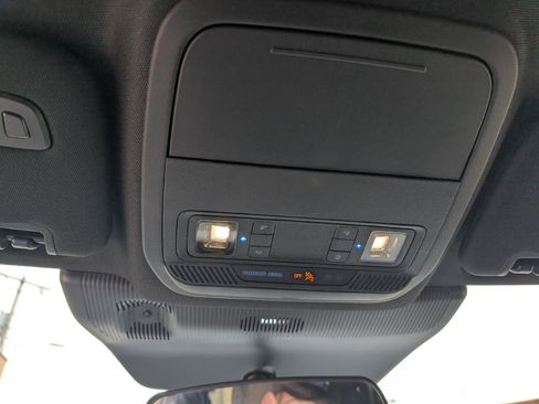New 2026 Ford Explorer ST-Line AWD/4WD image 15