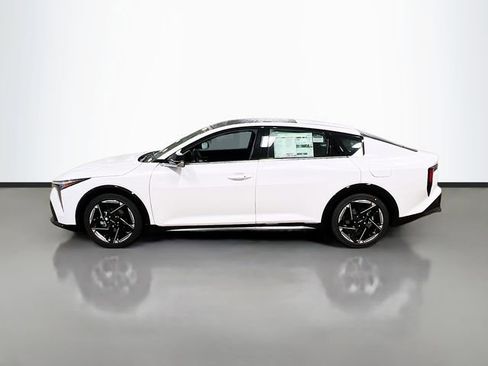 New 2025 Kia K4 GT-Line w/ GT-Line Premium Package image 4