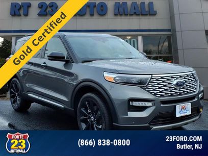 Certified 2023 Ford Explorer Platinum w/ Technology Package