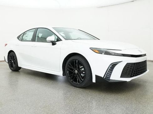New 2026 Toyota Camry SE image 76
