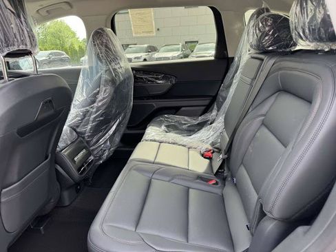 New 2026 Lincoln Nautilus Premier w/ Equipment Group 102A AWD/4WD image 30