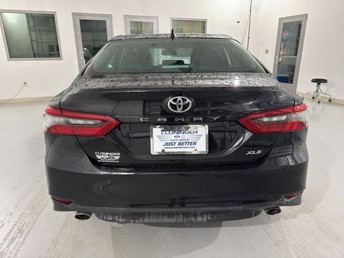 Used 2023 Toyota Camry XLE image 23