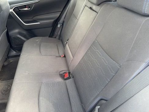 Used 2023 Toyota RAV4 SE w/ Convenience Package AWD/4WD image 12