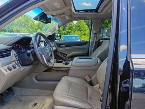 Used 2015 GMC Yukon SLT w/ Open Road Package AWD/4WD image 14
