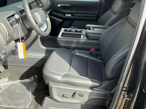 New 2026 Ford Expedition Platinum w/ Stealth Performance Package AWD/4WD image 10