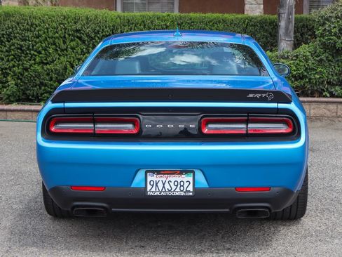 Used 2023 Dodge Challenger SRT Hellcat RWD image 7