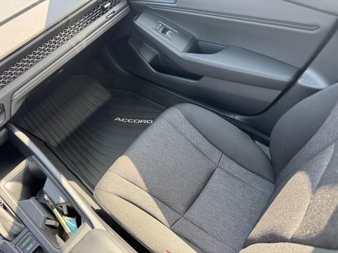 Used 2023 Honda Accord EX image 15