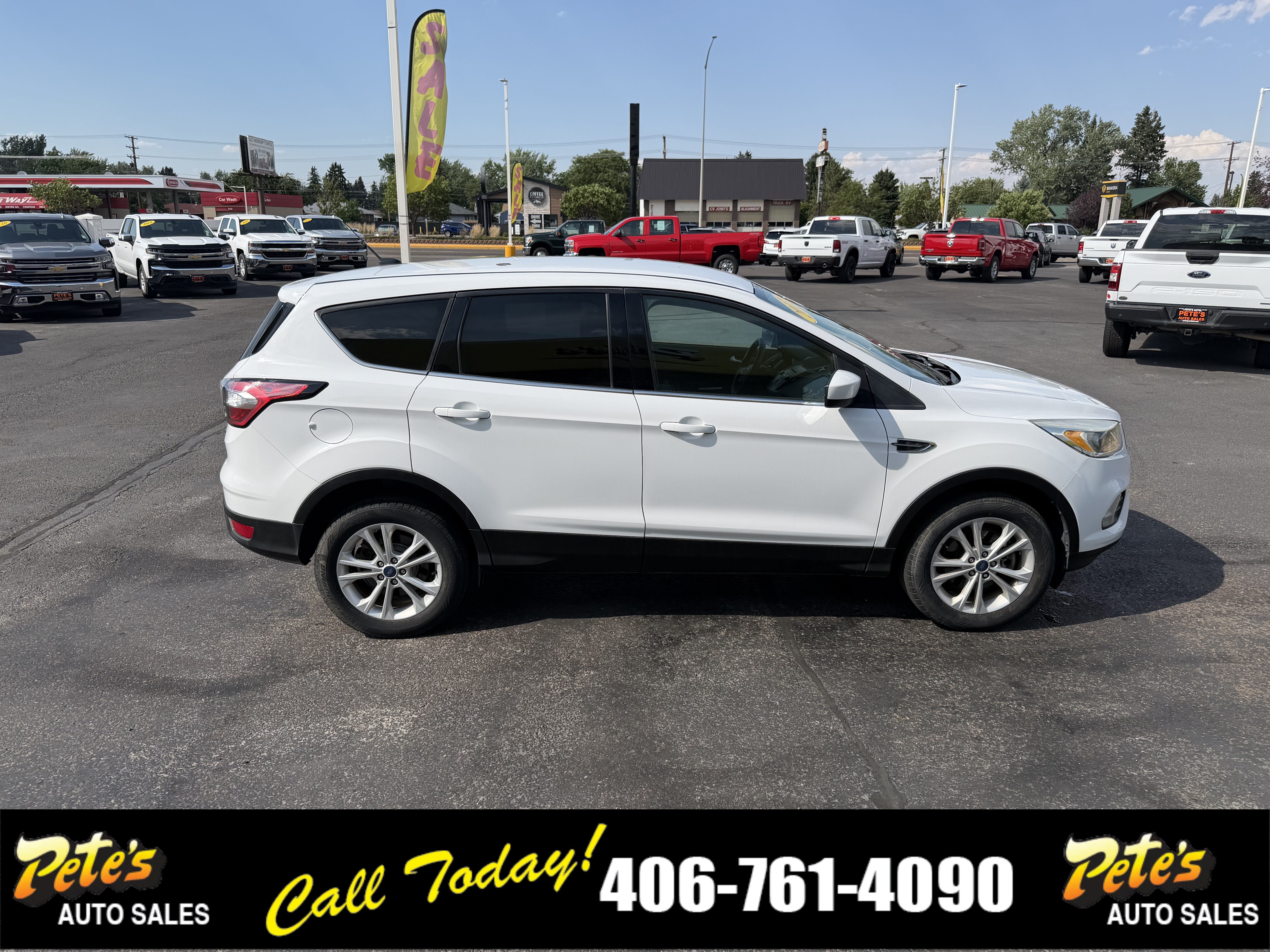 Used 2017 Ford Escape SE AWD/4WD image 5