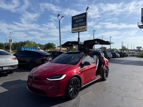 Used 2022 Tesla Model X Plaid AWD/4WD image 1