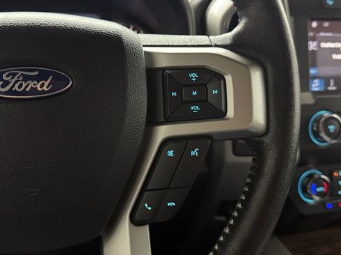 Used 2019 Ford F150 Lariat w/ FX4 Off-Road Package image 25