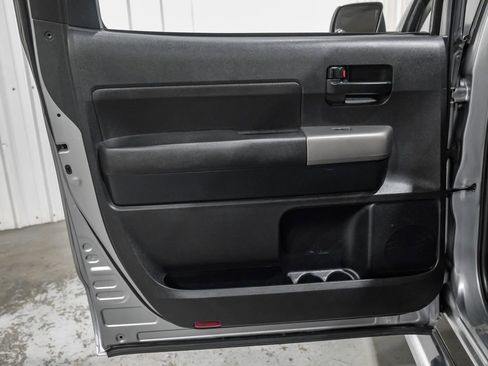 Used 2013 Toyota Tundra 2WD CrewMax image 40