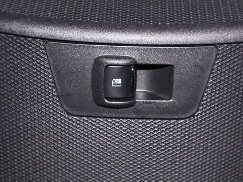 Used 2019 Ford F150 XLT w/ Equipment Group 302A Luxury AWD/4WD image 28