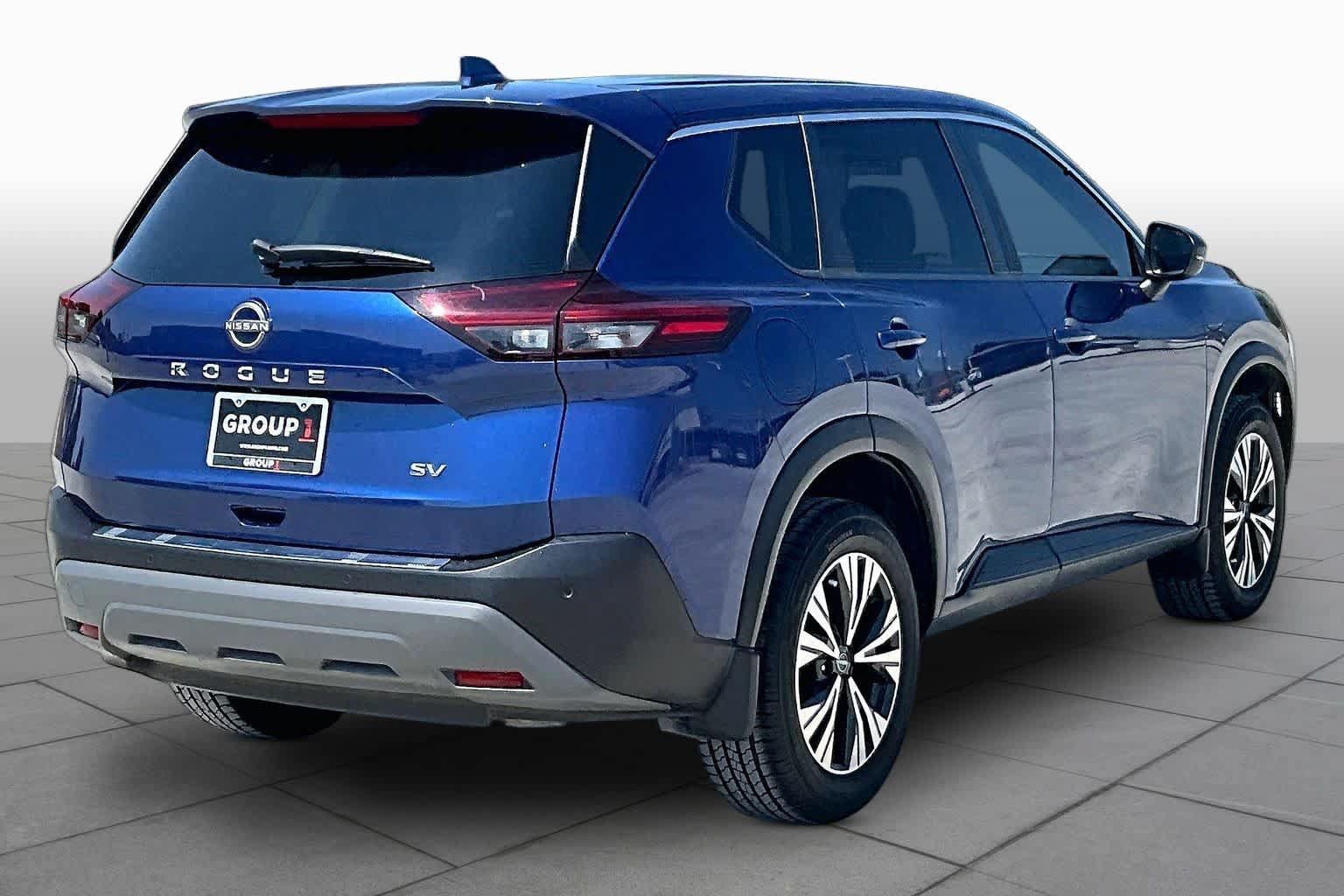 Used 2023 Nissan Rogue SV FWD image 23