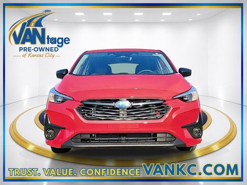 Certified 2025 Subaru Impreza 2.0i image 2