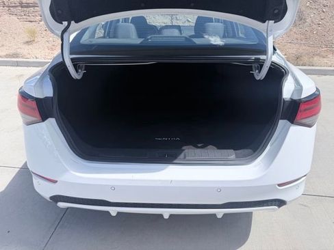 Used 2024 Nissan Sentra SV image 30