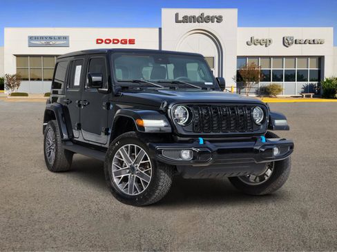 Used 2024 Jeep Wrangler High Altitude AWD/4WD image 1
