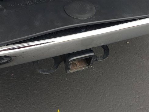 Used 2016 RAM 1500 Laramie w/ Convenience Group image 7