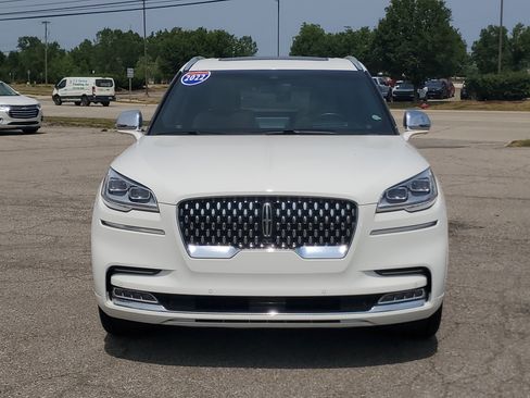 Certified 2022 Lincoln Aviator Black Label w/ Dynamic Handling Package AWD/4WD image 2