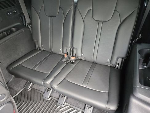 New 2026 Kia Sorento EX image 21