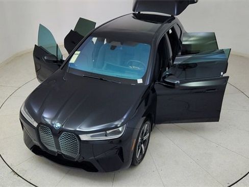 Used 2024 BMW iX xDrive50 w/ Sport Package image 83